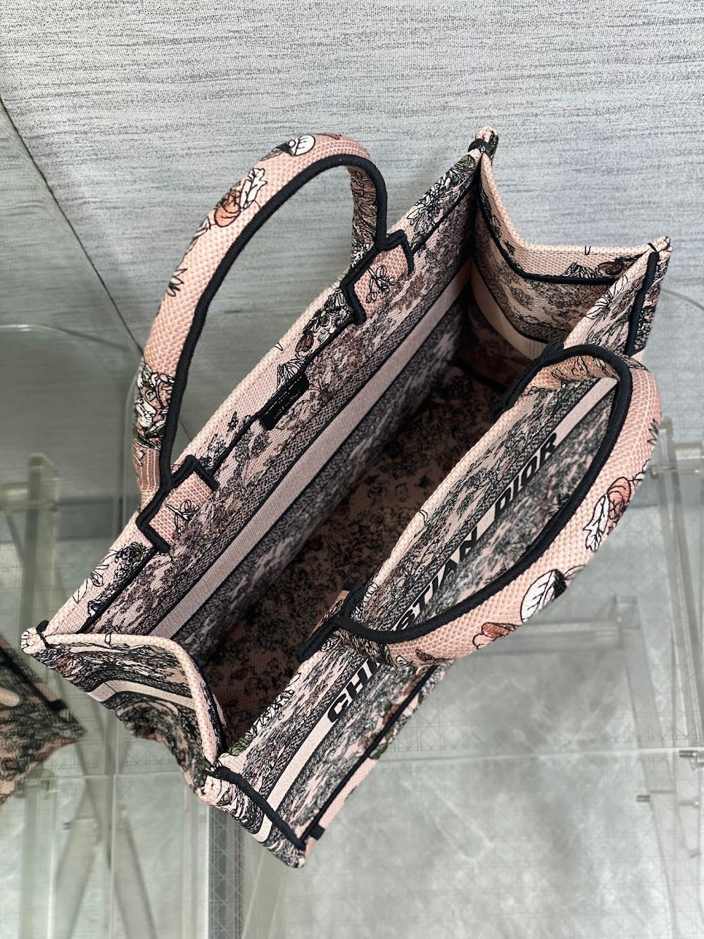 new-luxury-designer-bags-nm16729