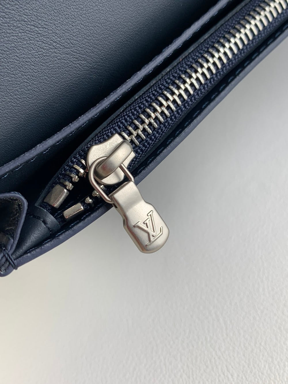 Anum Bags ln Luxury Bag --61114