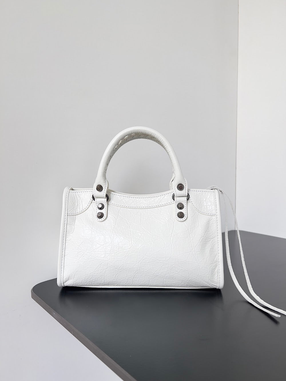 Ezyycart Bags Balenciaga Luxury Bag --110646