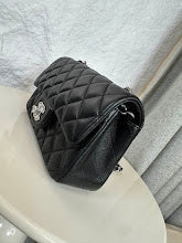 new-luxury-designer-bags-nm6064