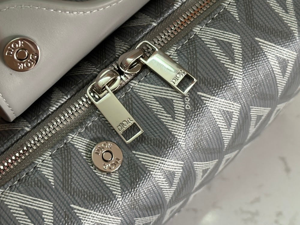 new-designer-premium-bags-nm16887