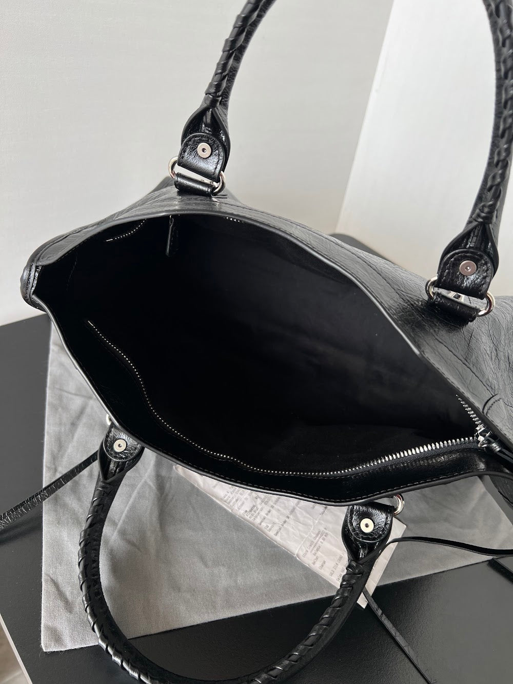 Ezyycart Bags Balenciaga Luxury Bag --111576