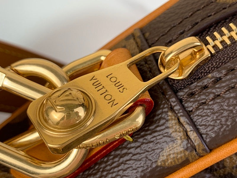 Anum Bags ln Luxury Bag --56950