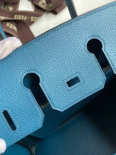 new-luxury-designer-bags-nm11329