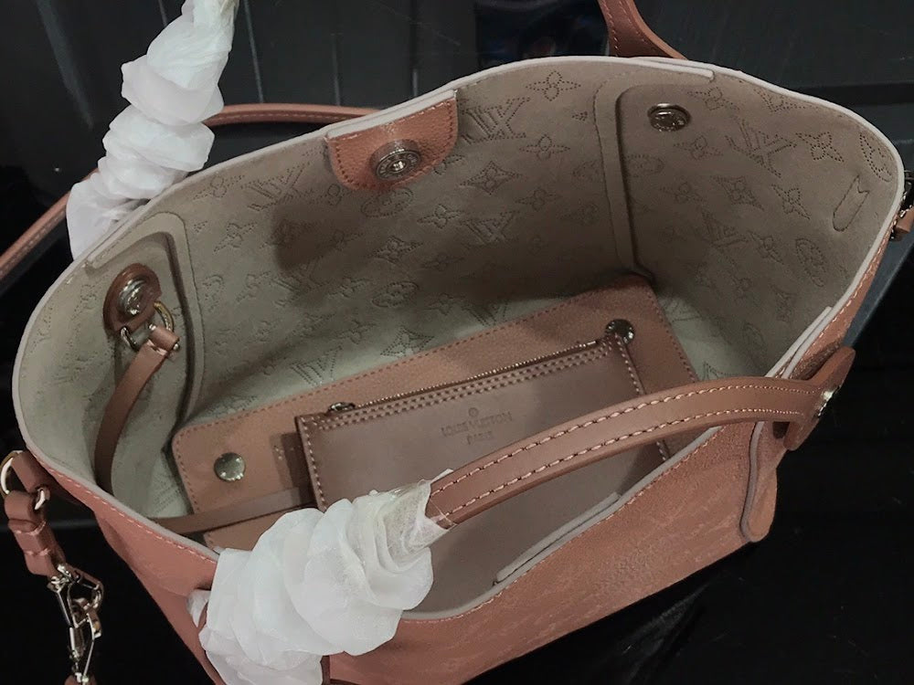 Anum Bags ln Luxury Bag --59736