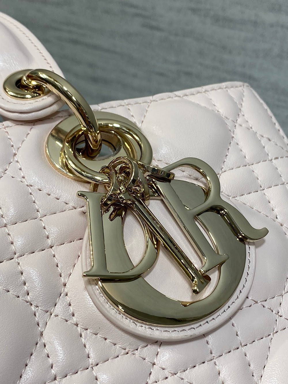 new-designer-premium-bags-nm16365