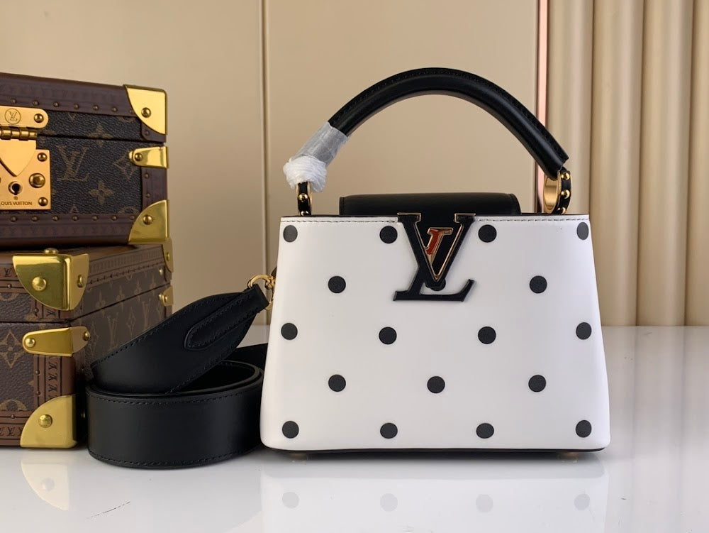 Anum Bags ln Luxury Bag --60900