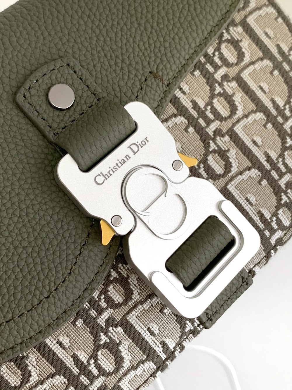 new-luxury-designer-bags-nm15827
