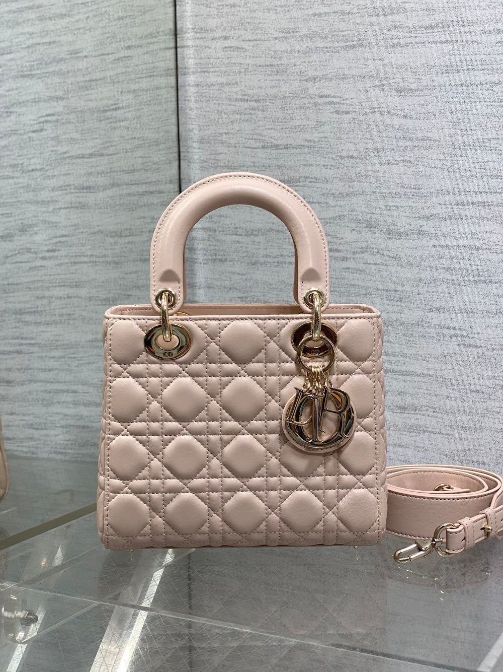 new-designer-premium-bags-nm16315