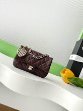 new-luxury-designer-bags-nm5937