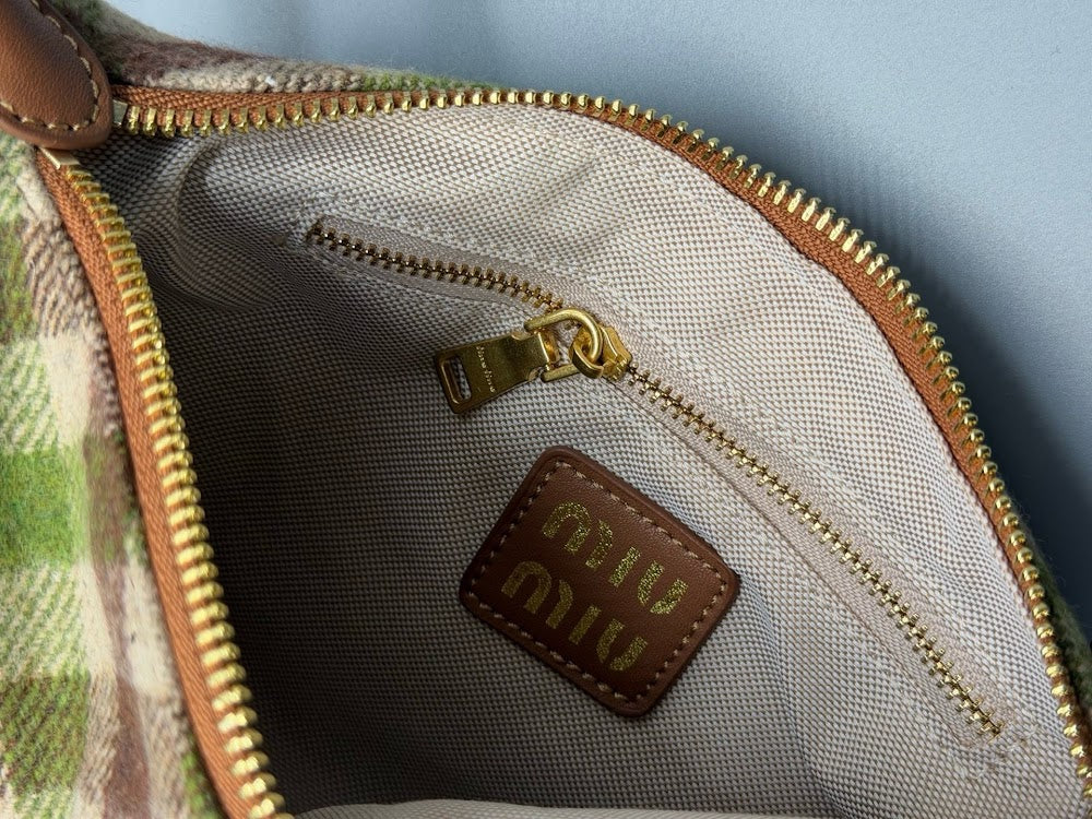 Ezyycart Bags pradn Luxury Bag --75426