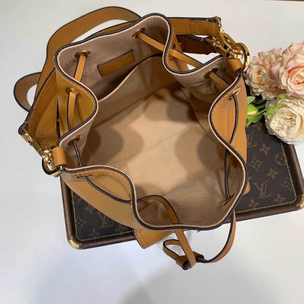 Anum Bags ln Luxury Bag --59835
