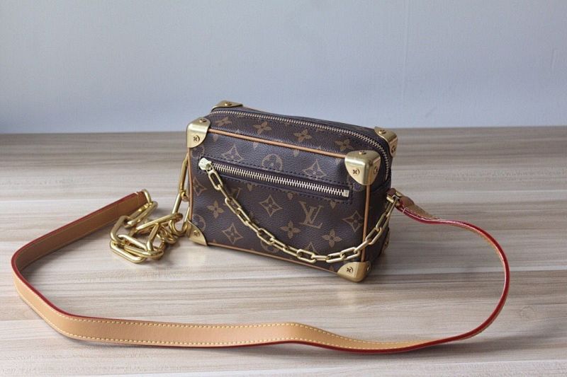 Anum Bags ln Luxury Bag --58902