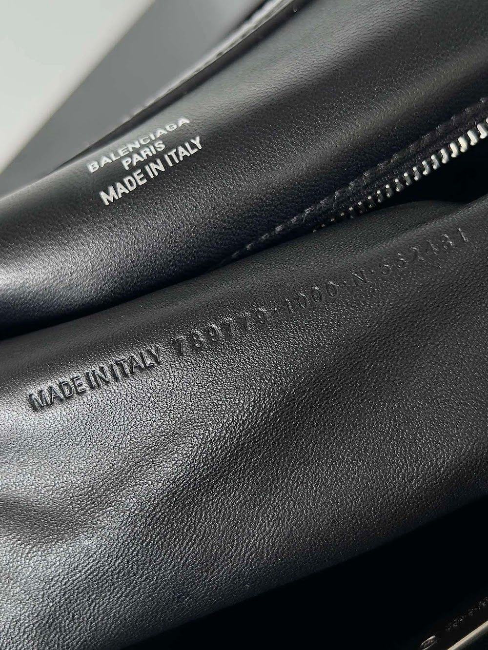 Ezyycart Bags Balenciaga Luxury Bag --111564