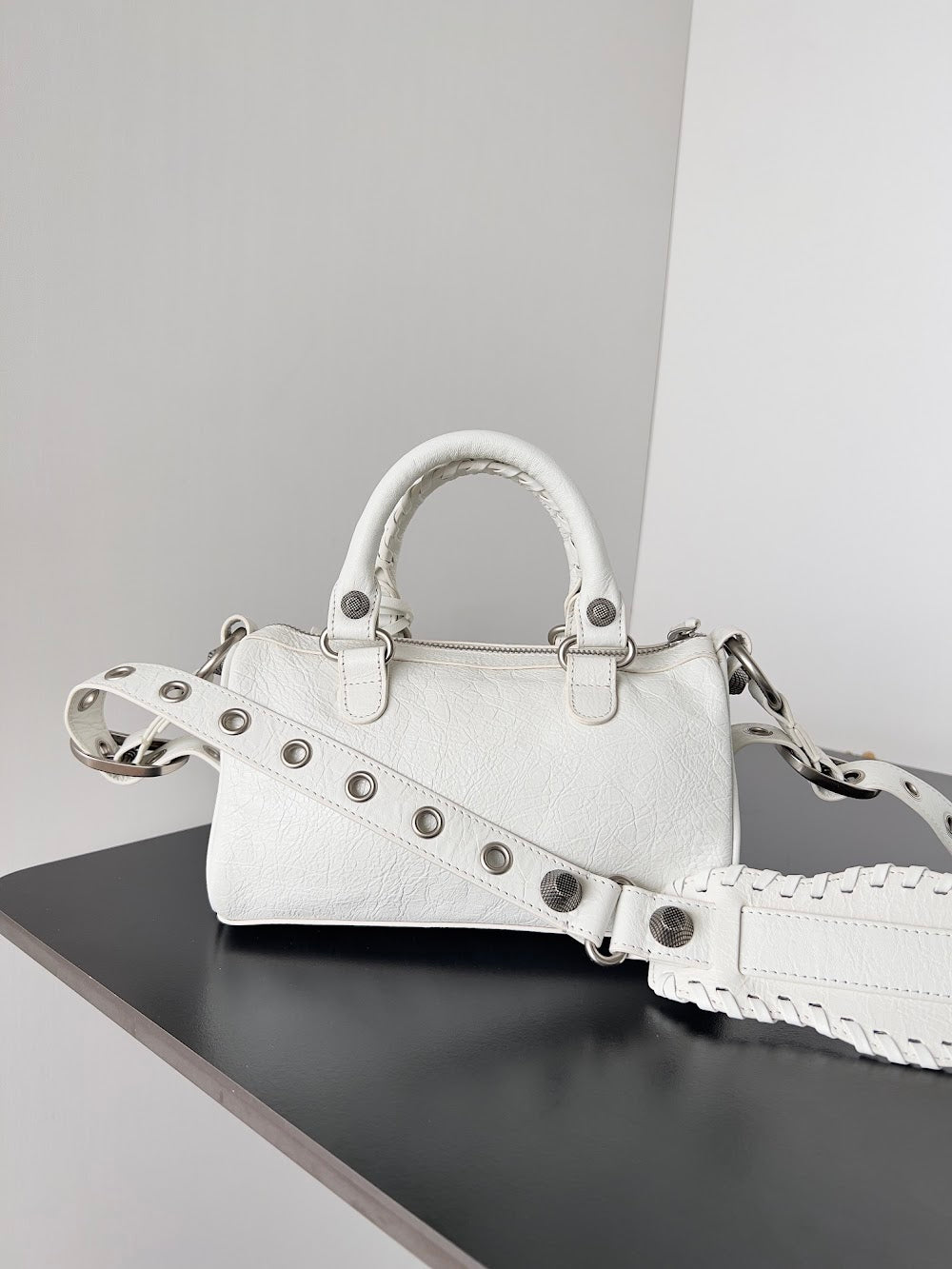 Ezyycart Bags Balenciaga Luxury Bag --111132