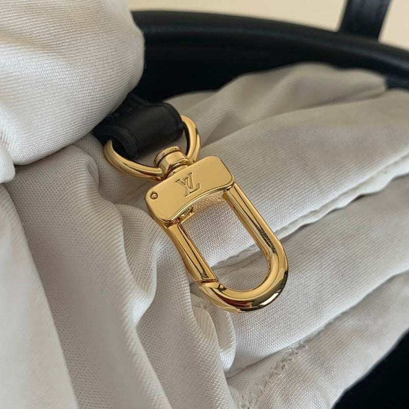 Anum Bags ln Luxury Bag --60681