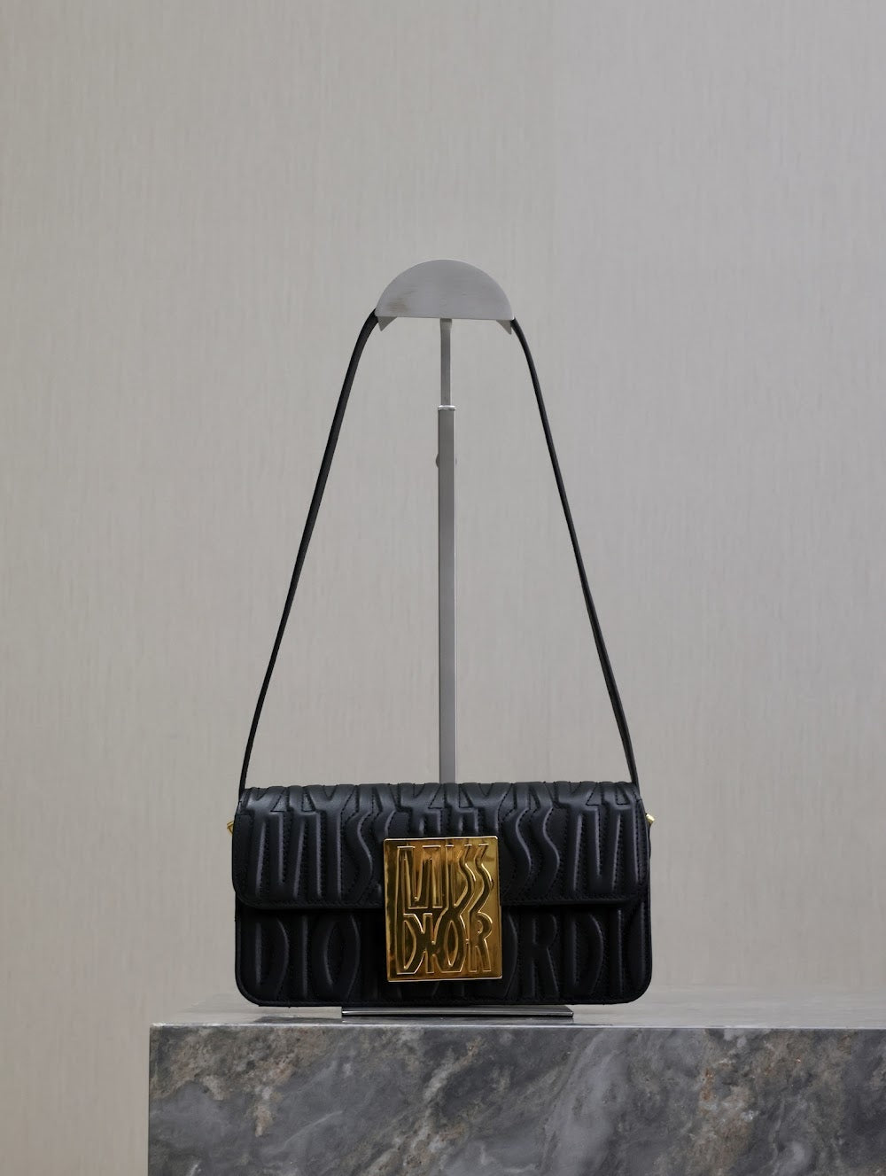new-luxury-designer-bags-nm16129