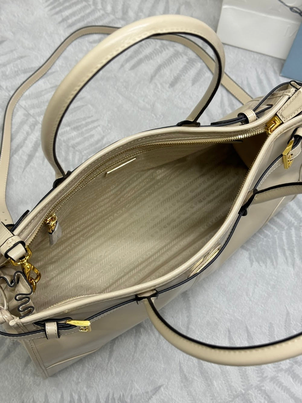 Ezyycart Bags Pradn Luxury Bag --101363