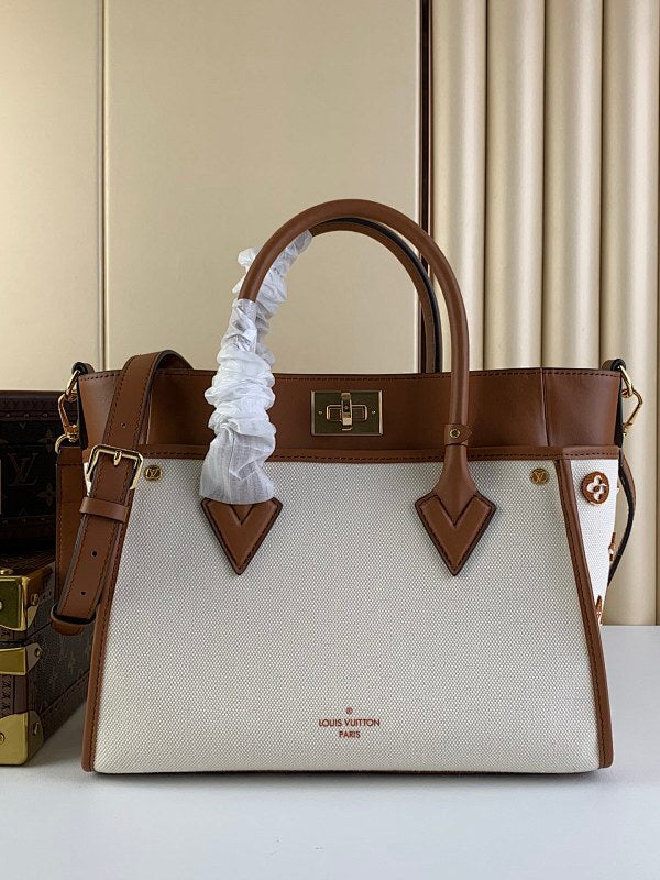Anum Bags ln Luxury Bag --58951