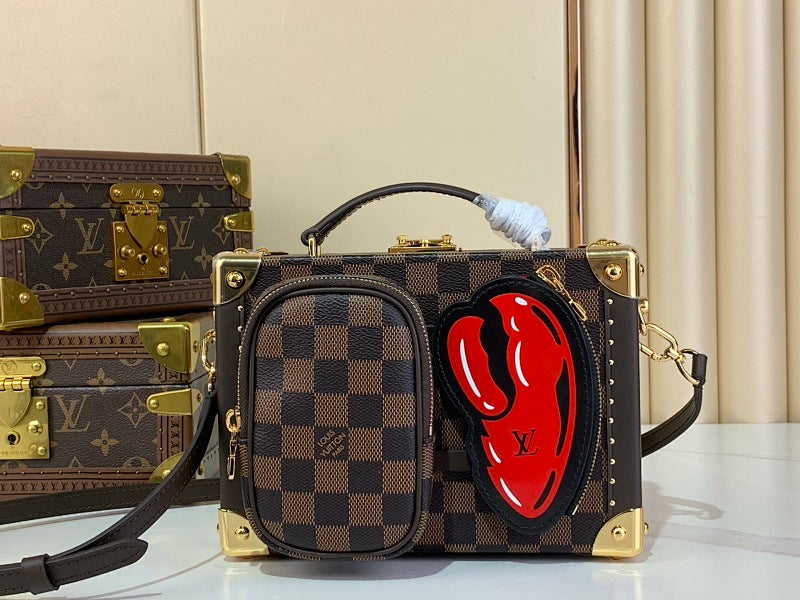 Anum Bags ln Luxury Bag --56806