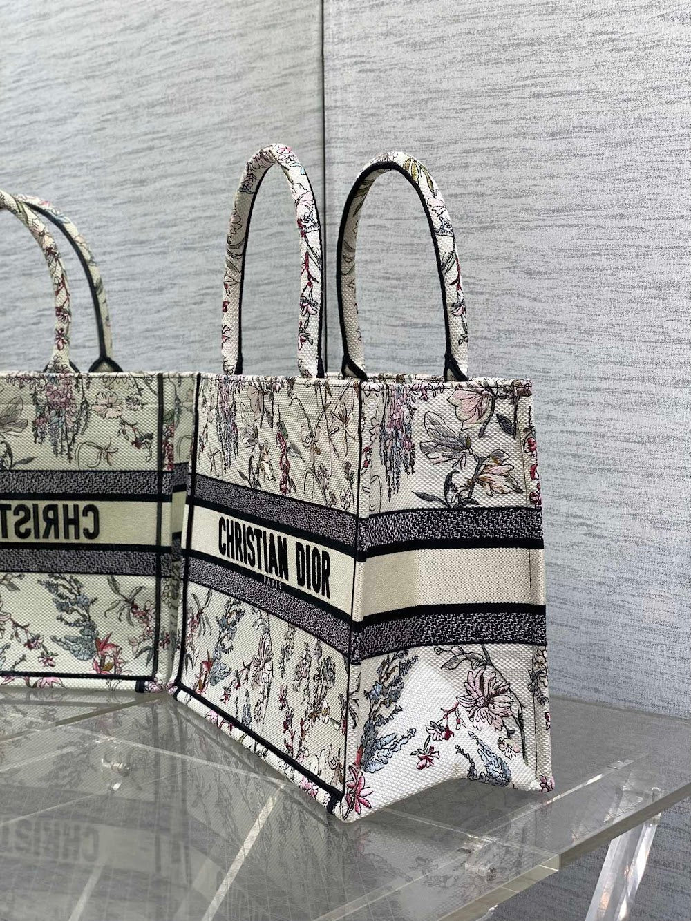 new-designer-premium-bags-nm16869