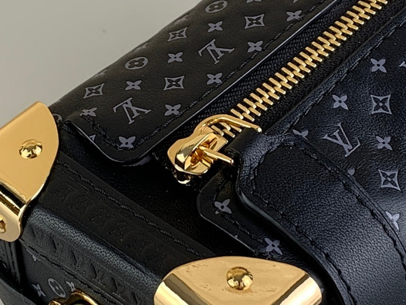 Anum Bags ln Luxury Bag --57980
