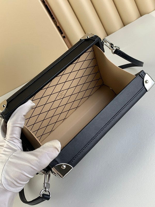 Anum Bags ln Luxury Bag --58193