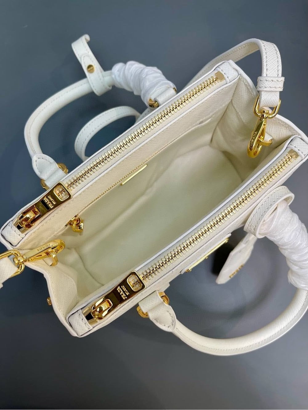 Ezyycart Bags Pradn Luxury Bag --101547