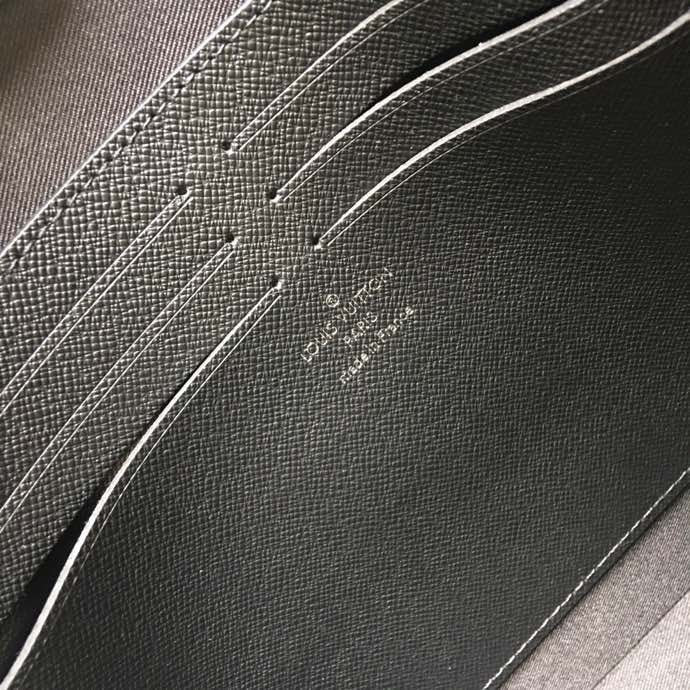 Anum Bags ln Luxury Bag --59534