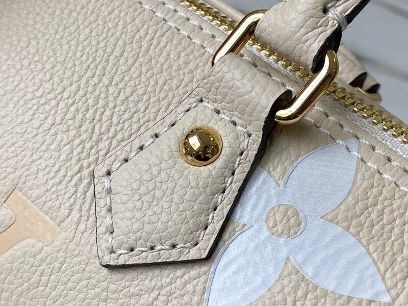 Anum Bags ln Luxury Bag --59685