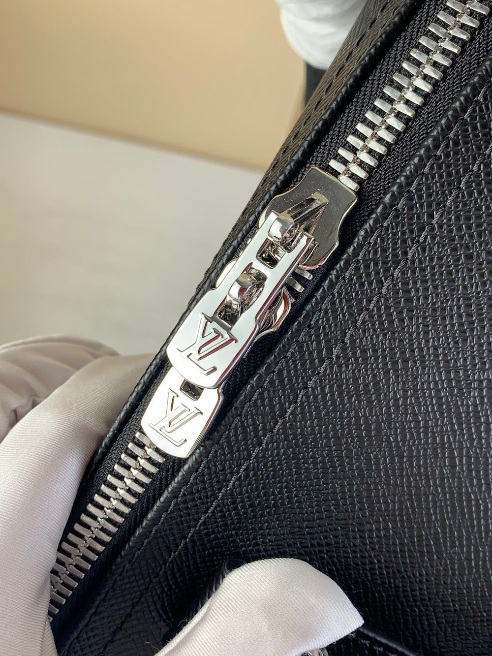Anum Bags ln Luxury Bag --60926
