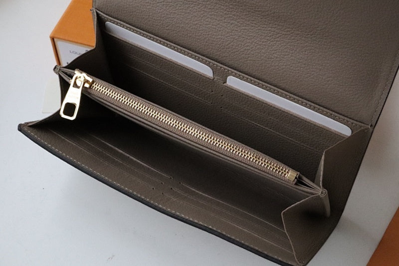 Anum Bags ln Luxury Bag --59848