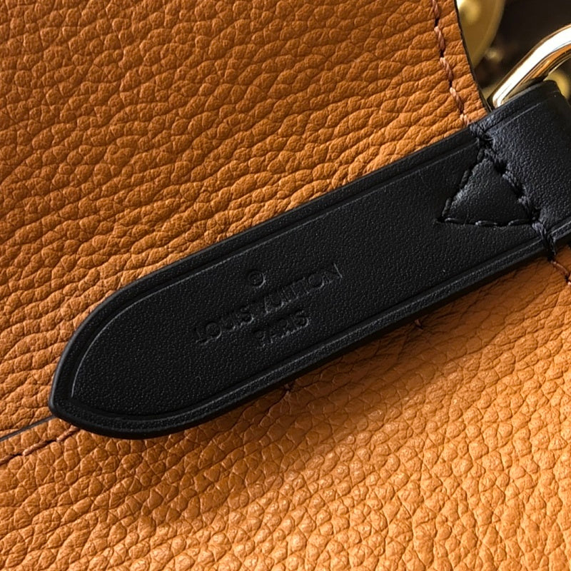Anum Bags ln Luxury Bag --56492