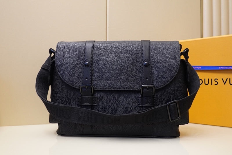 Anum Bags ln Luxury Bag --60119