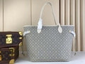 Anum Bags ln Luxury Bag --56372