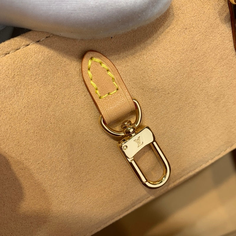 Anum Bags ln Luxury Bag --59983