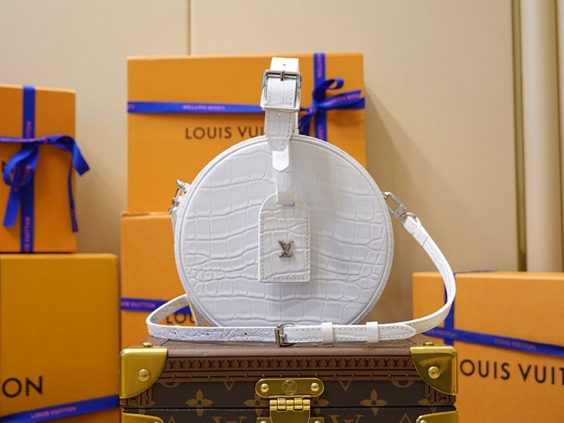 Anum Bags ln Luxury Bag --60208