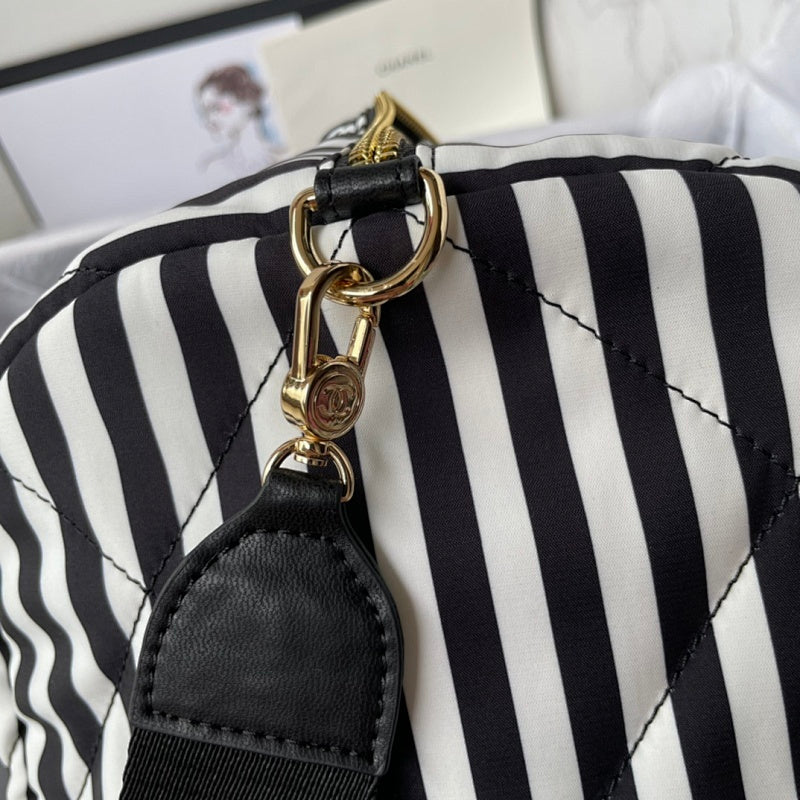 new-designer-premium-bags-nm9401