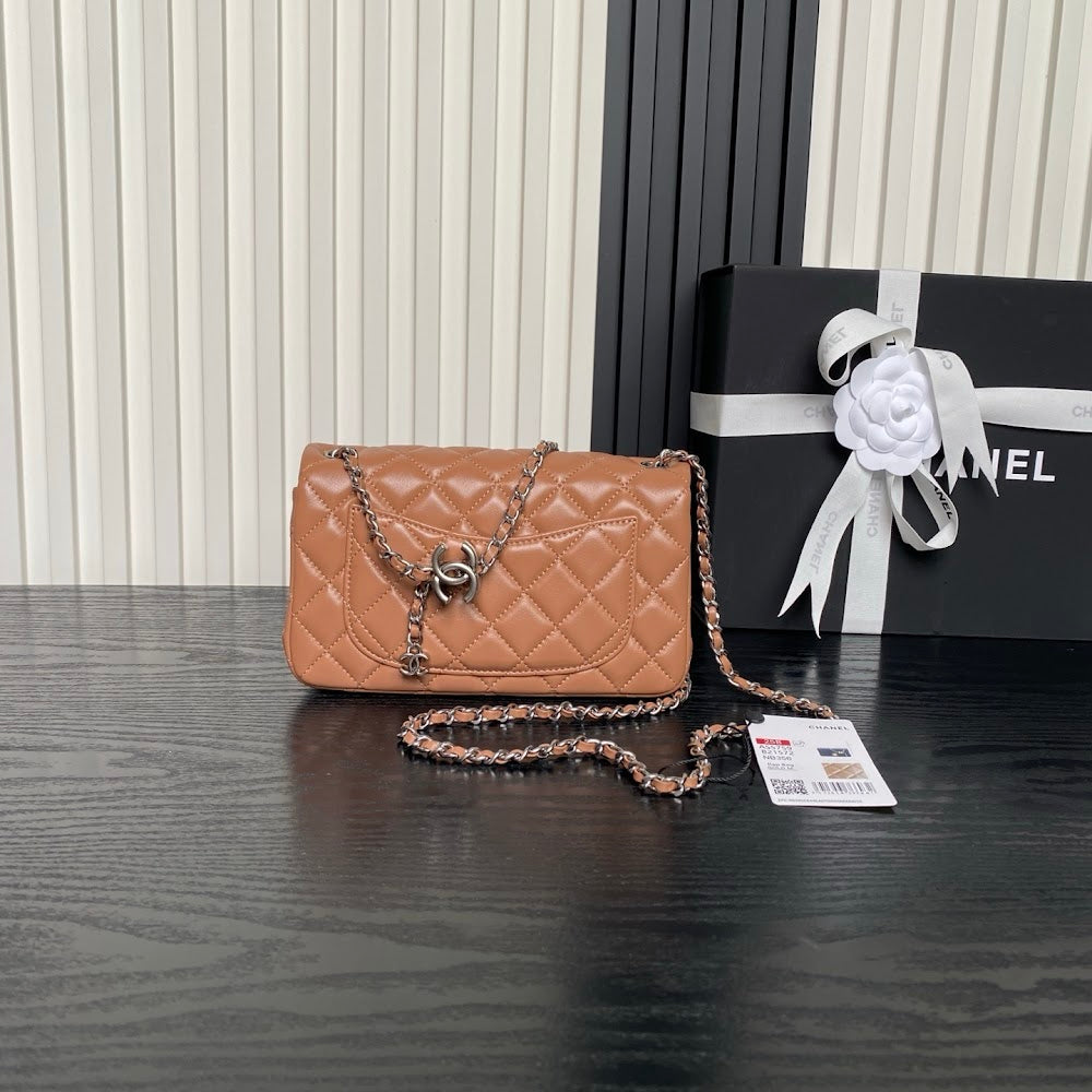 new-luxury-designer-bags-nm10324