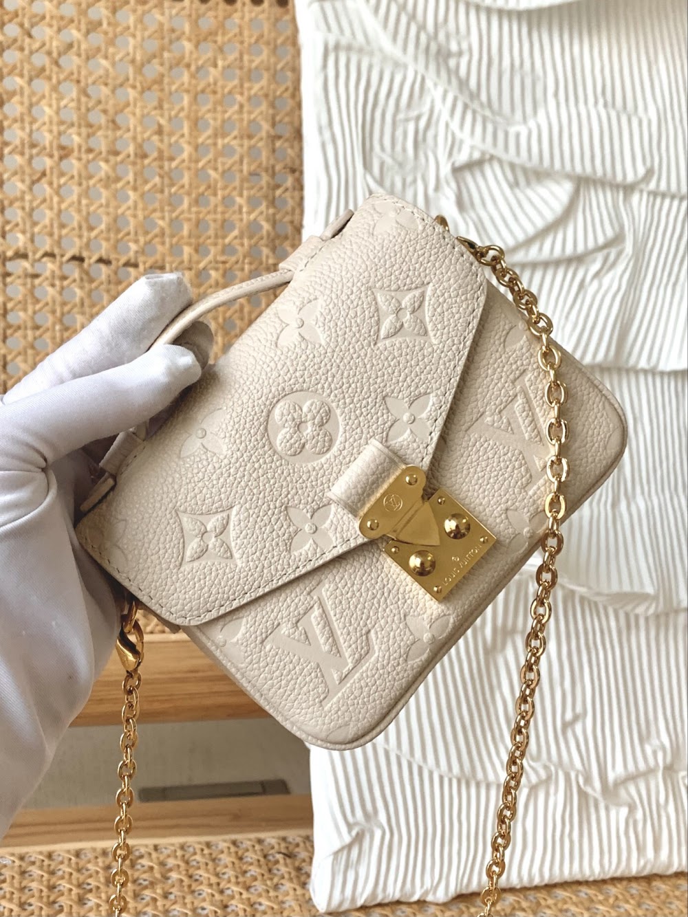 Anum Bags ln Luxury Bag --56009