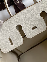 new-luxury-designer-bags-nm11335