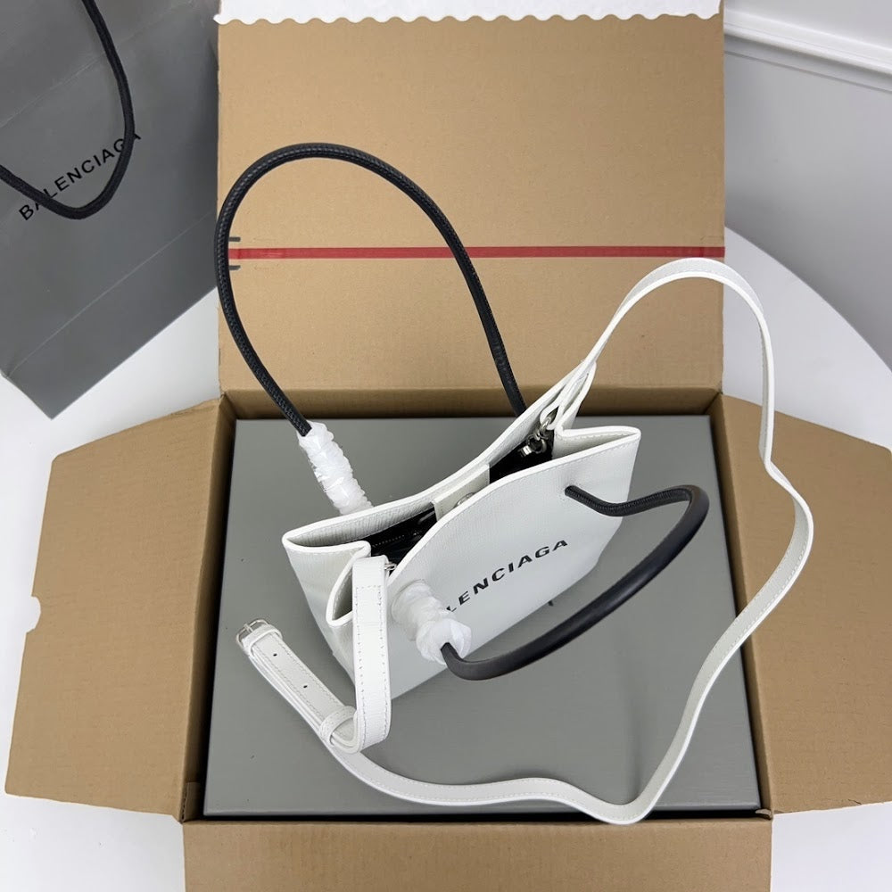 Ezyycart Bags Balenciaga Luxury Bag --111936
