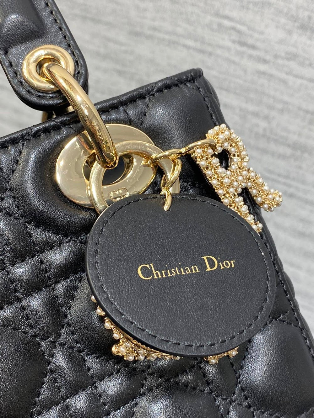 new-designer-premium-bags-nm16901