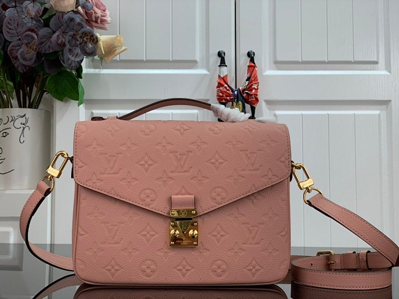 Anum Bags ln Luxury Bag --59637