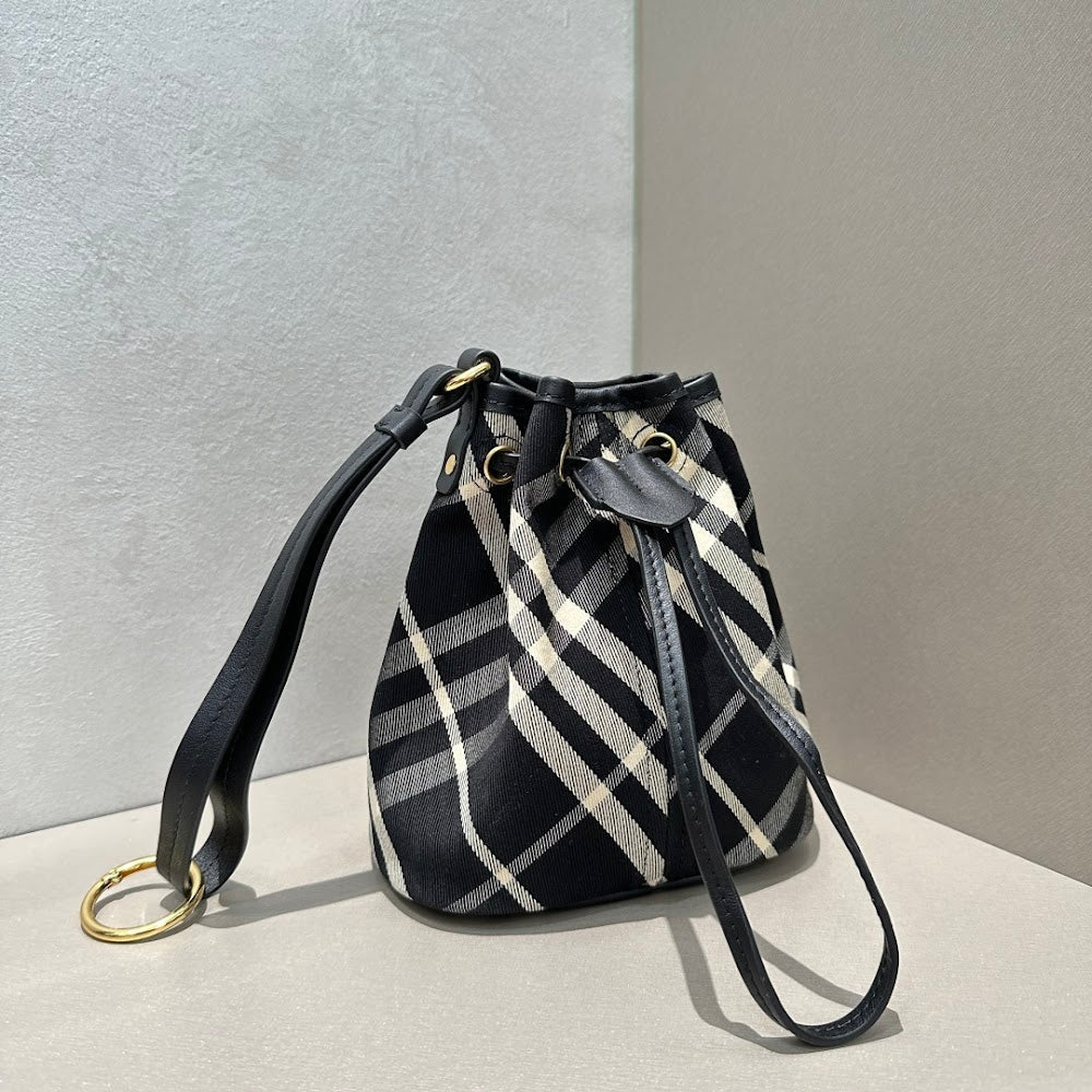 Ezyycart Bags Burberryn Luxury Bag --92231
