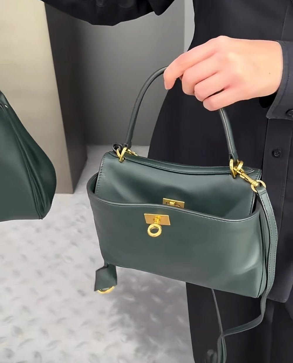 Ezyycart Bags Balenciaga Luxury Bag --110831