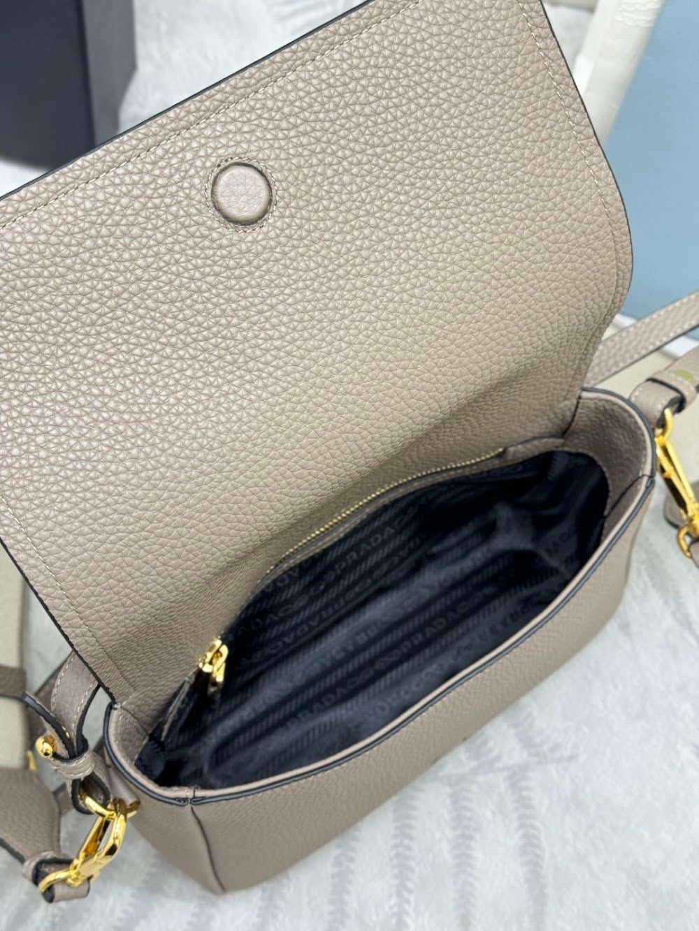 Ezyycart Bags Pradn Luxury Bag --101325