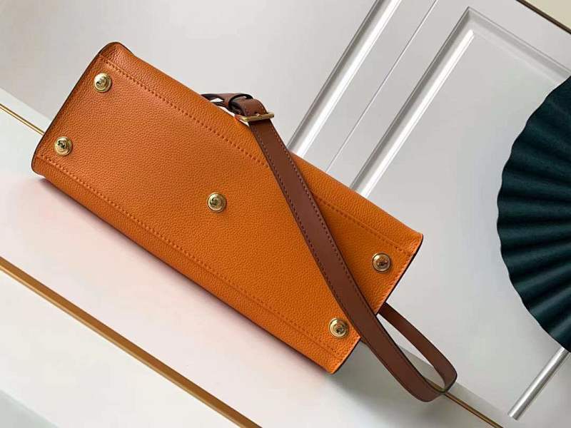 Anum Bags ln Luxury Bag --60498