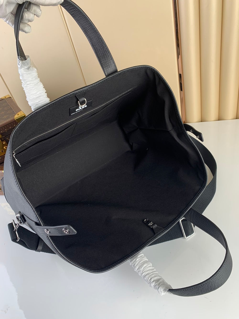 Anum Bags ln Luxury Bag --60664