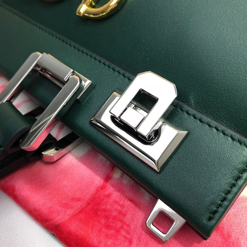 new-luxury-designer-bags-nm17610